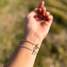 Load image into Gallery viewer, Naupaka Charm Bangle Bracelet