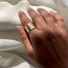 Load image into Gallery viewer, Cigar Band Ring Gold Filled