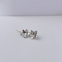 Load image into Gallery viewer, Silver Pua Earrings