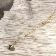 Load image into Gallery viewer, Green Pearl Lariat