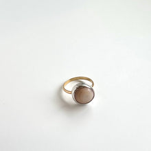 Load image into Gallery viewer, Mixed Metal Shell Ring
