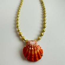 Load image into Gallery viewer, Sunrise Shell &amp; Green Pearl Necklace
