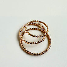 Load image into Gallery viewer, Gold Filled Spiral Stacking Ring
