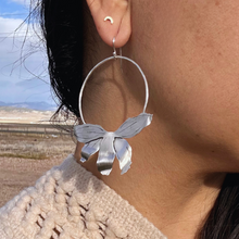Load image into Gallery viewer, Naupaka Silver Hoops
