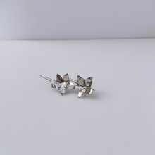 Load image into Gallery viewer, Silver Pua Earrings
