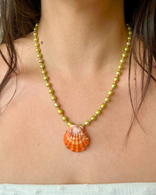 Load image into Gallery viewer, Sunrise Shell &amp; Green Pearl Necklace
